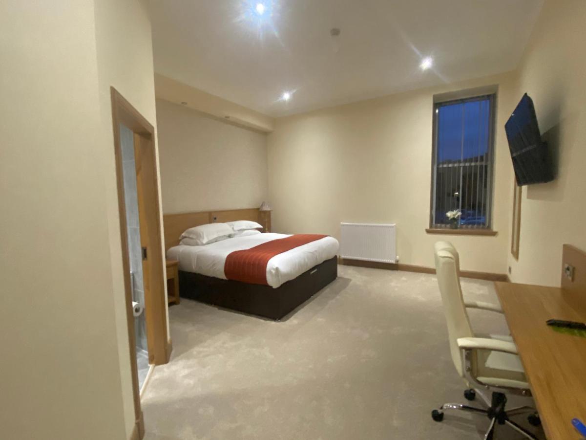 The City Hotel Dunfermline Ngoại thất bức ảnh