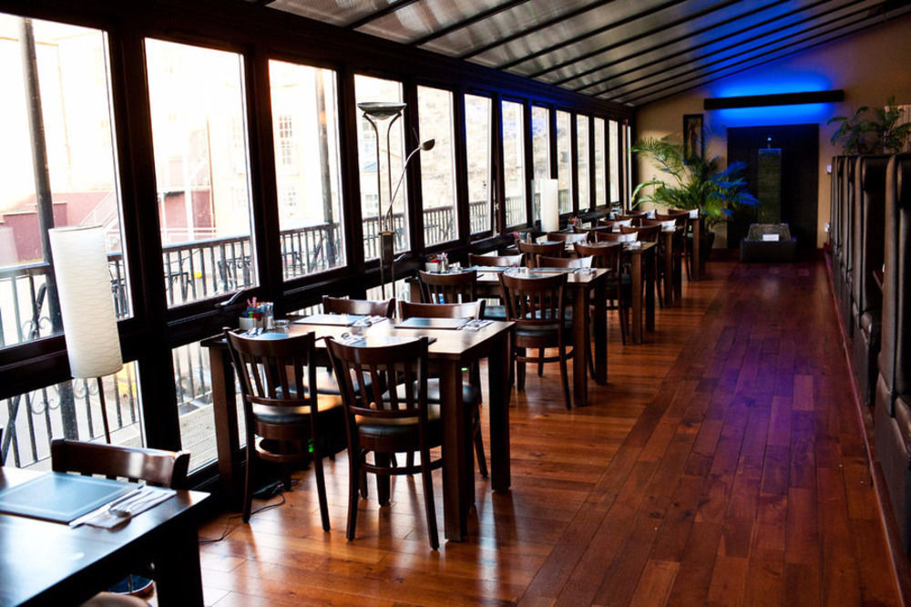 The City Hotel Dunfermline Ngoại thất bức ảnh